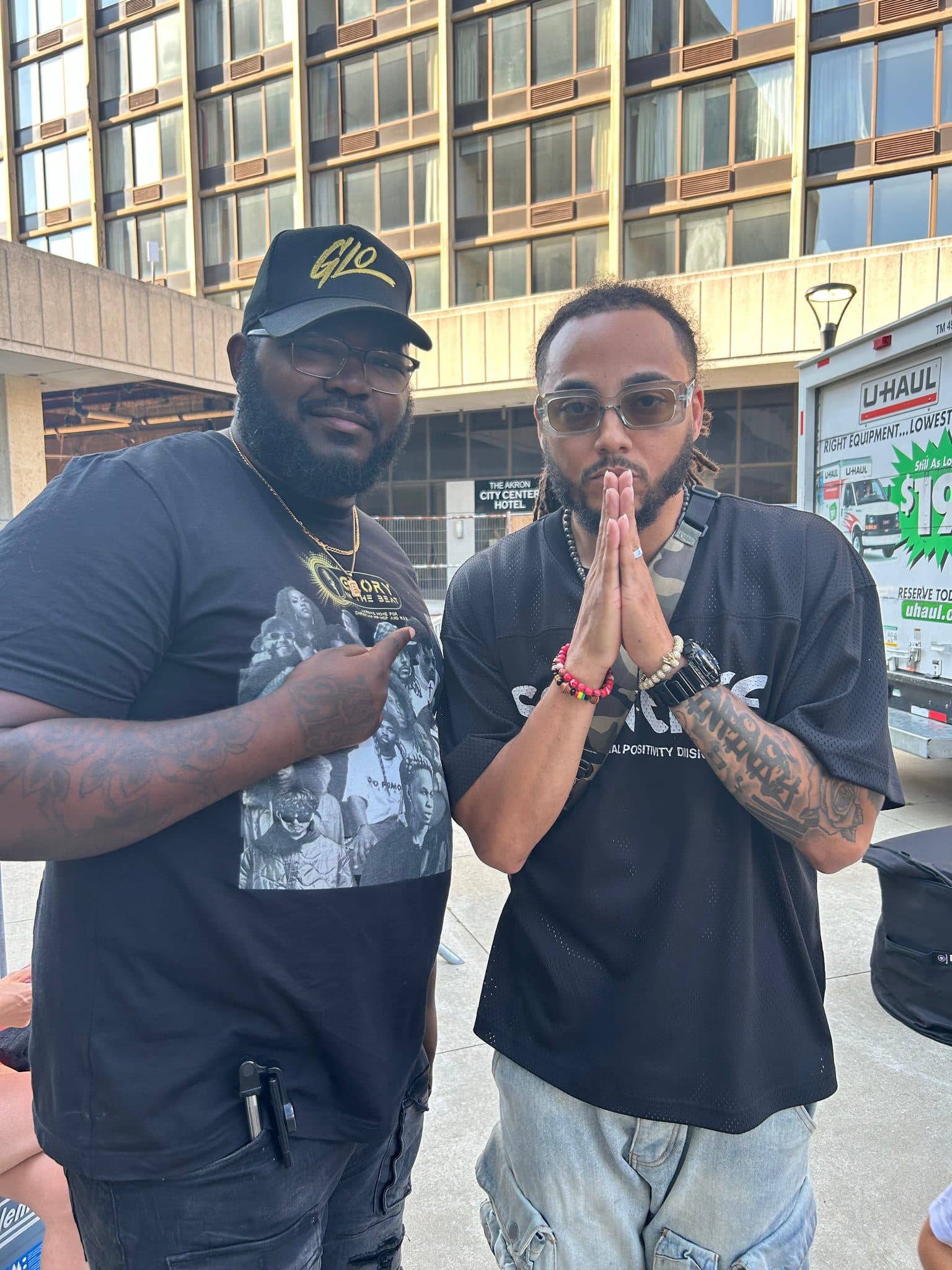 Glory in the Beat with an artist in downtown Akron.